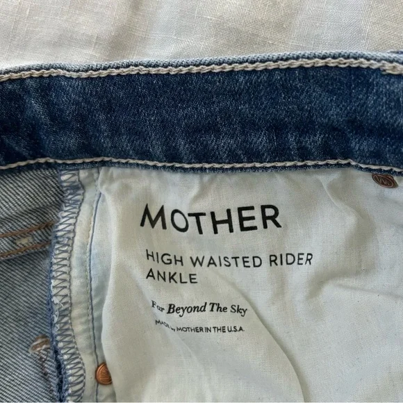 Mother - High Waisted Rider Ankle - color Far Beyond The Sky - size 28 - Picture 3 of 5